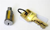 Vault - Medeco Plug Lock With One Key Image 